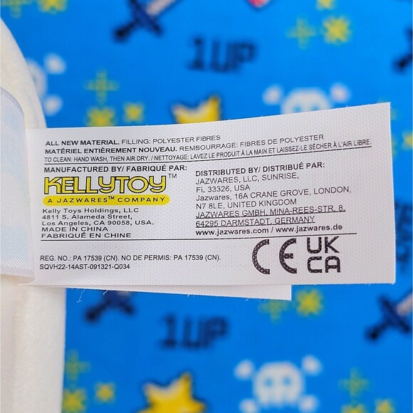 Squishmallow Cora the Cat 14" Ultrasoft Hugmee Valentine's Day Animal Plush - Picture 4 of 6